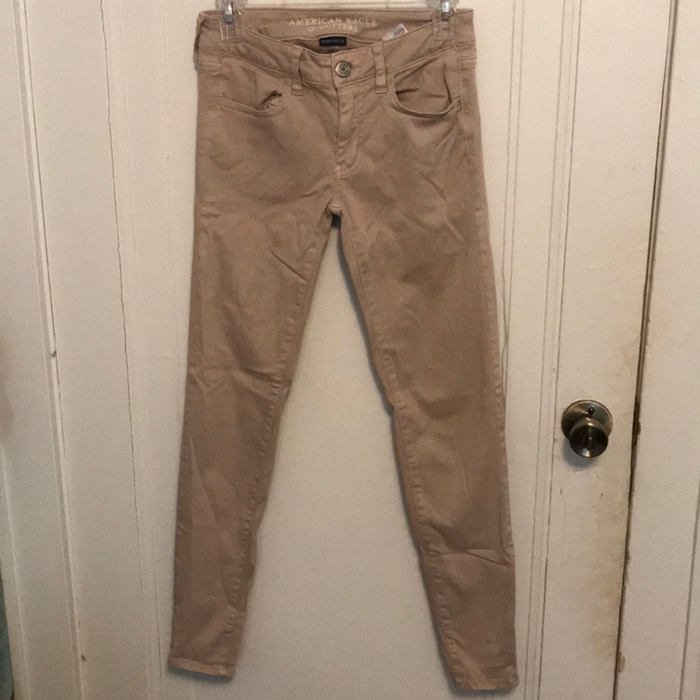 American eagle size 2 khakis